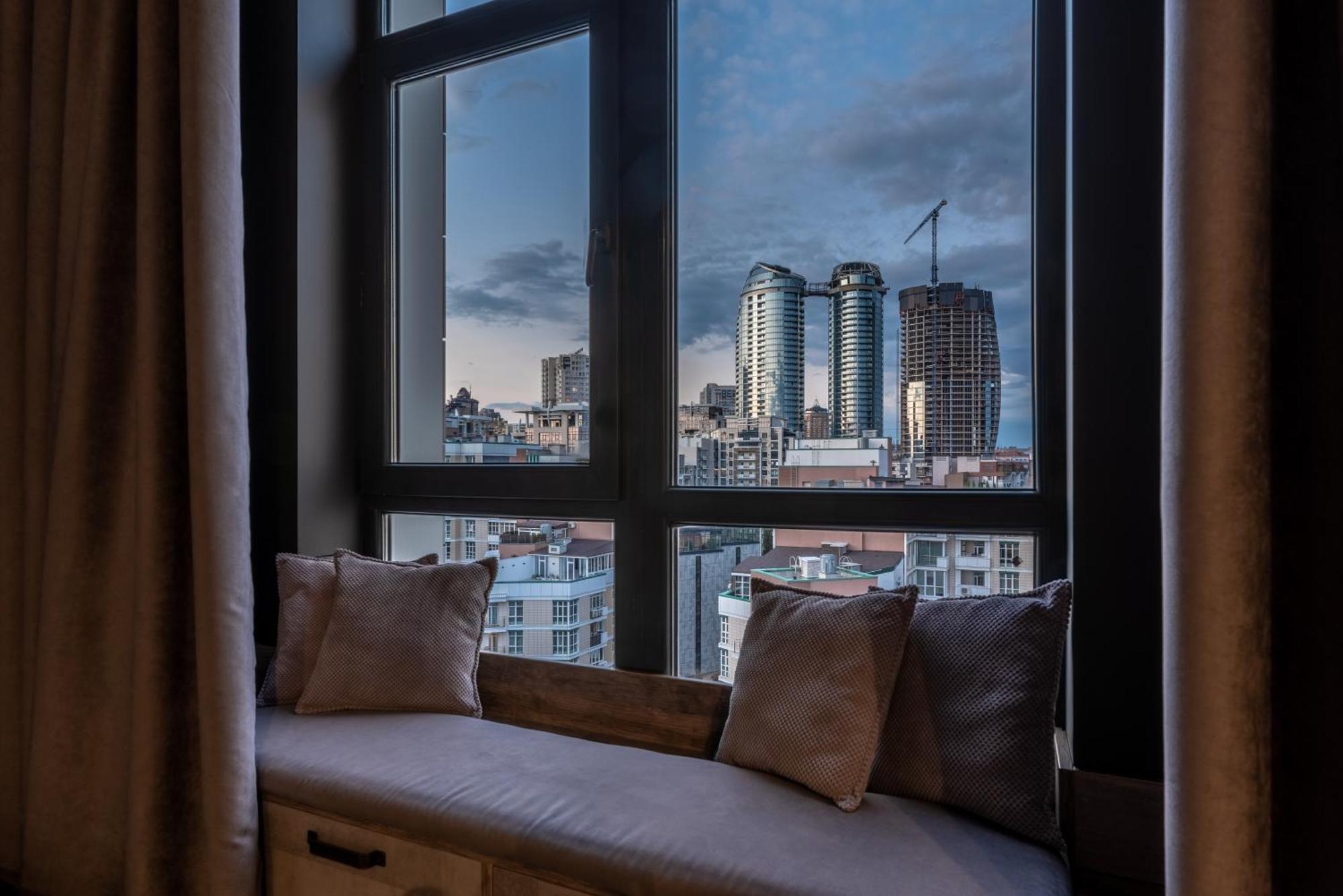 Eco Apartments In French Quarter Kyiv Exterior photo