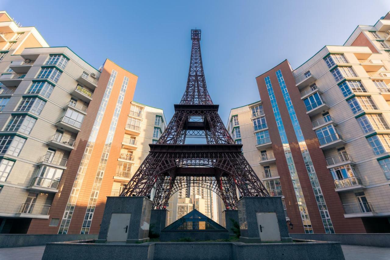 Eco Apartments In French Quarter Kyiv Exterior photo